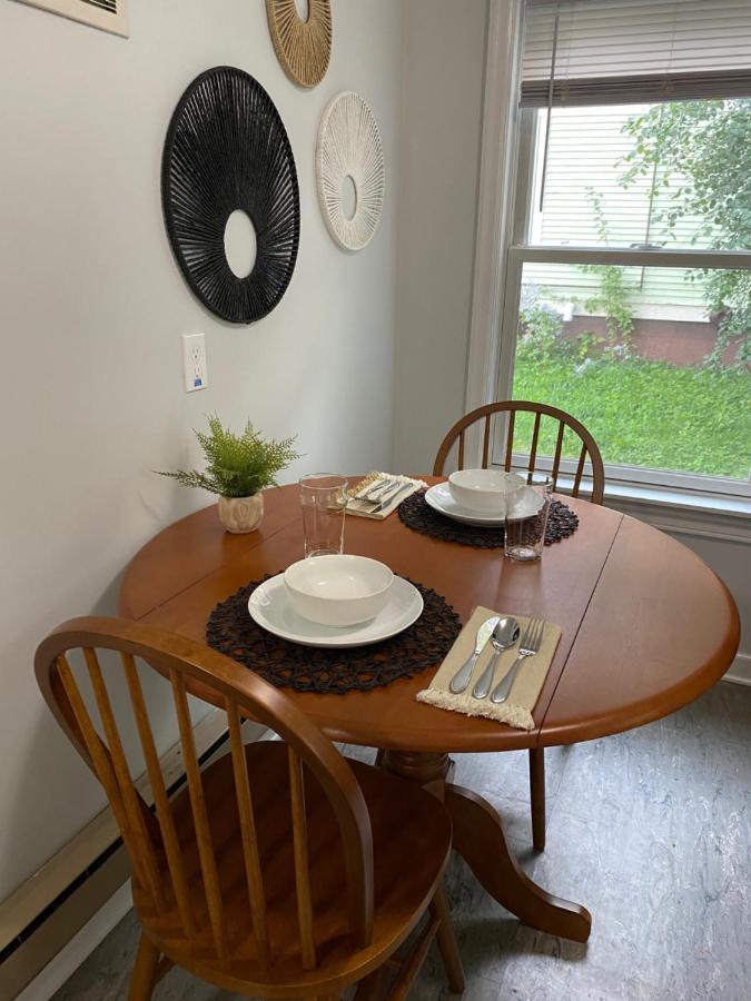 Cozy Studio, Minutes From Downtown. Quiet. South Burlington Exterior photo